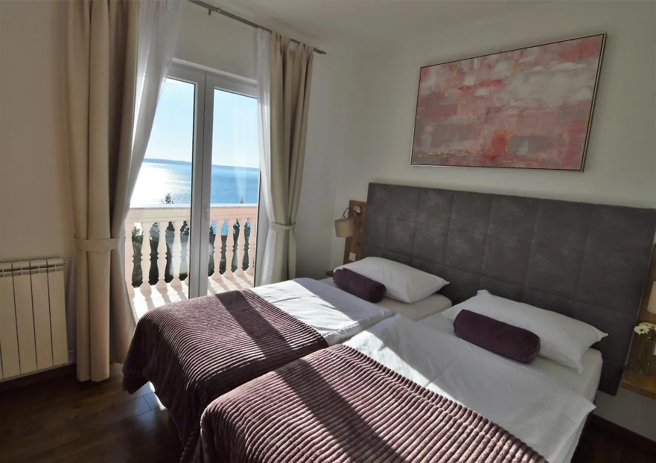 Apartments By The Sea Starigrad, Paklenica - 16421