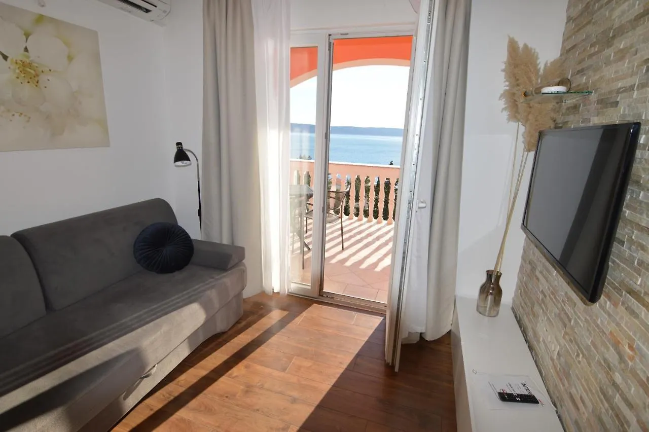 Apartments By The Sea Starigrad, Paklenica - 16421  Starigrad Paklenica