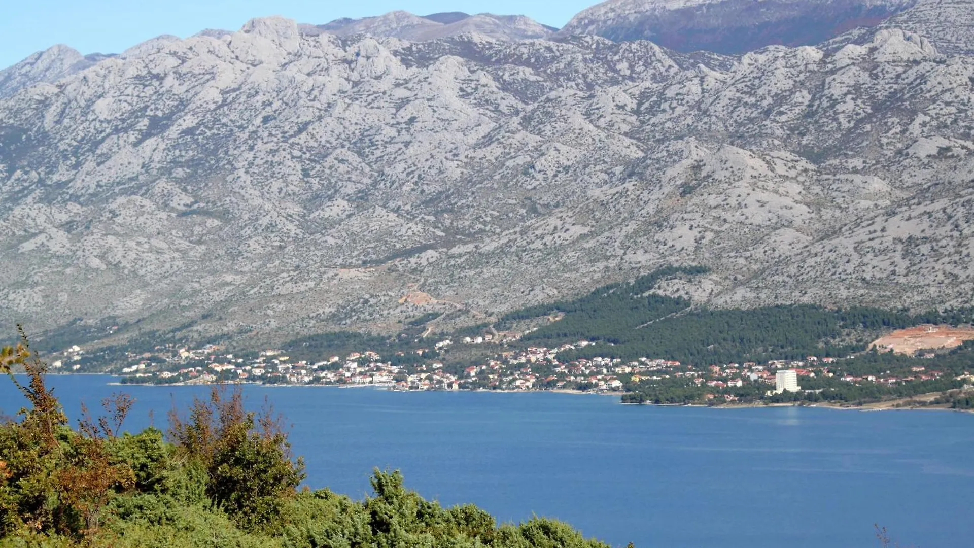 Apartments By The Sea Starigrad, Paklenica - 16421  Starigrad Paklenica