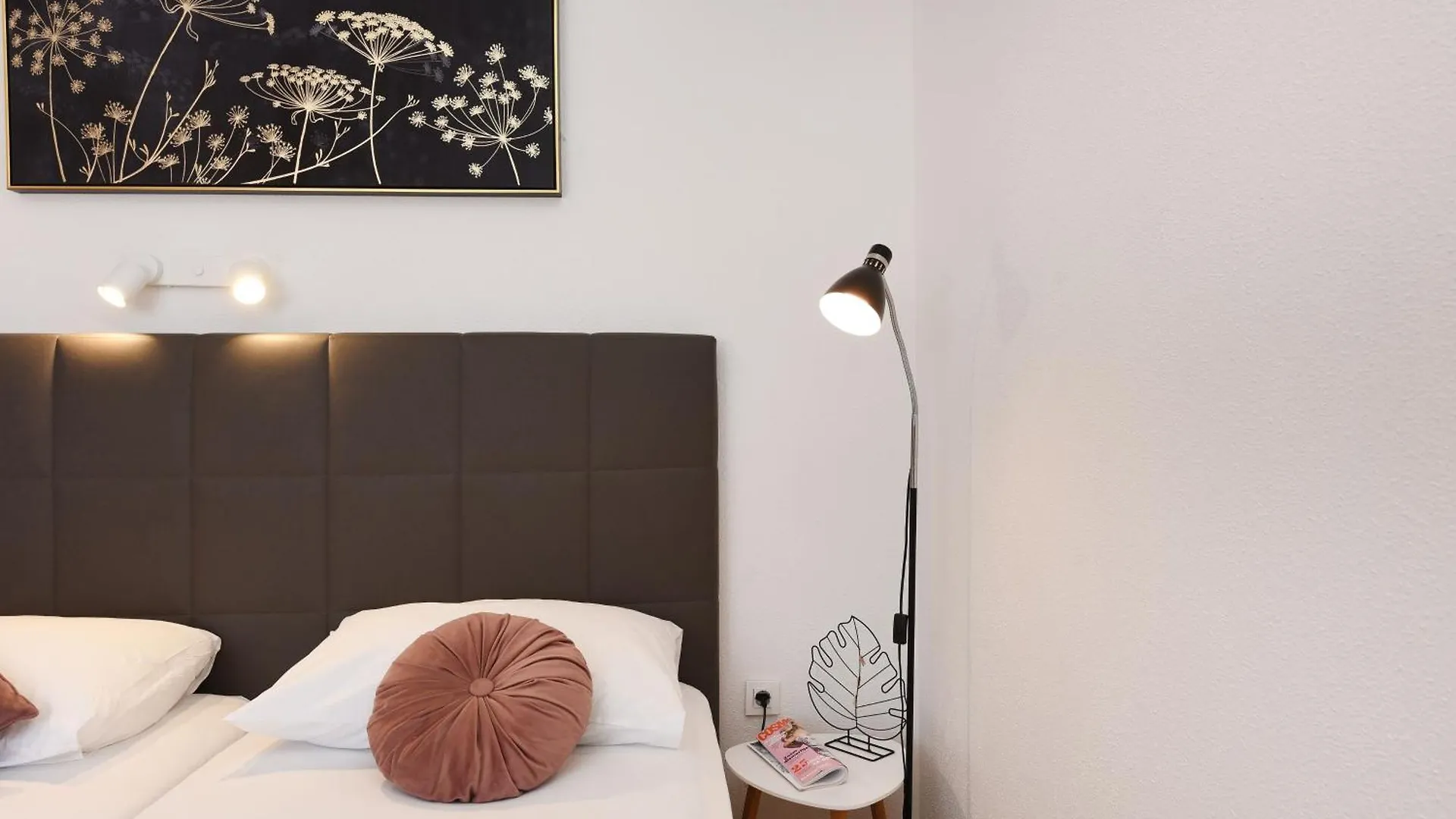 Apartments By The Sea Starigrad, Paklenica - 16421 Croatia